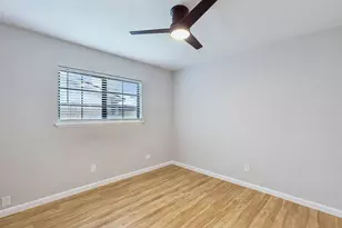 5168 Pruitt Dr, The Colony, TX 75056 - Photo 14