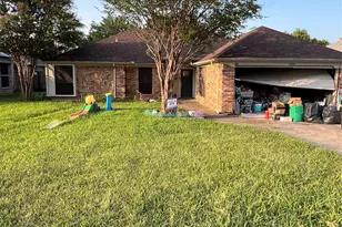7404 Dana Ln, North Richland Hills, TX 76182 - Photo 1