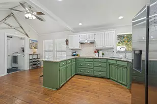 700 Reese Ln, Hurst, TX 76054 - Photo 8