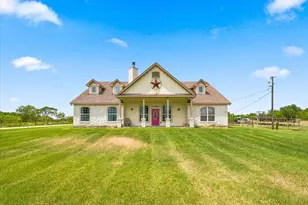 411 N 6th St, Coolidge, TX 76635 - Photo 24
