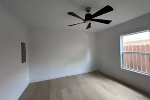710 S Glasgow Dr, Dallas, TX 75223 - Photo 18
