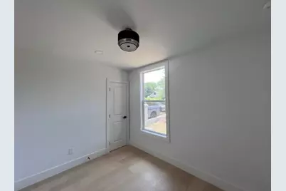 710 S Glasgow Drive, Dallas, TX 75223 - Photo 6