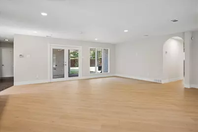 3237 Timberview Road, Dallas, TX 75229 - Photo 8