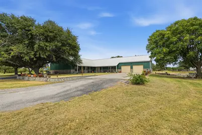8165 Jackson Road, Krum, TX 76249 - Photo 4