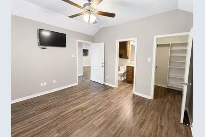 220 Church Avenue, Waco, TX 76706 - Photo 10