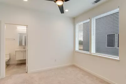 1515 S Akard Street #402, Dallas, TX 75215 - Photo 14