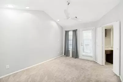 4203 Holland Avenue #10, Dallas, TX 75219 - Photo 10
