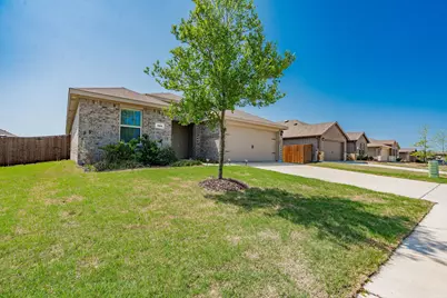 908 Old Bluff Road, Royse City, TX 75189 - Photo 2