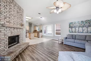 1517 Palisades Dr, Carrollton, TX 75007 - Photo 8