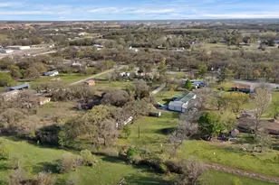 202 Johns Dr, Chico, TX 76431 - Photo 10