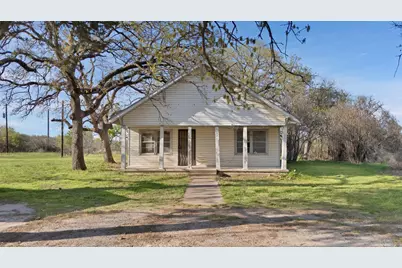202 Johns Drive, Chico, TX 76431 - Photo 2