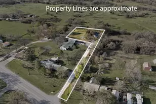 202 Johns Dr, Chico, TX 76431 - Photo 4