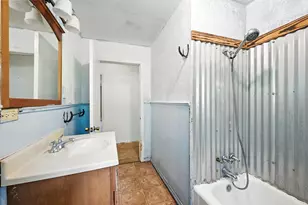 414 S Broadway St, Bells, TX 75414 - Photo 24