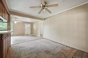 414 S Broadway St, Bells, TX 75414 - Photo 12