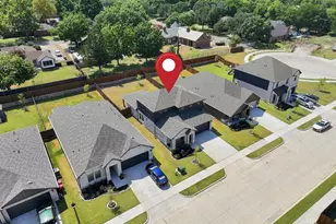 408 Castle Rd, Sherman, TX 75092 - Photo 36