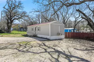88 Live Oak St, Alvarado, TX 76009 - Photo 24
