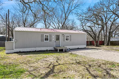 88 Live Oak Street, Alvarado, TX 76009 - Photo 2