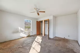 604 S Spears St, Alvarado, TX 76009 - Photo 18