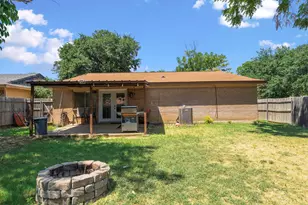 5732 Bonner Dr, Haltom City, TX 76148 - Photo 16