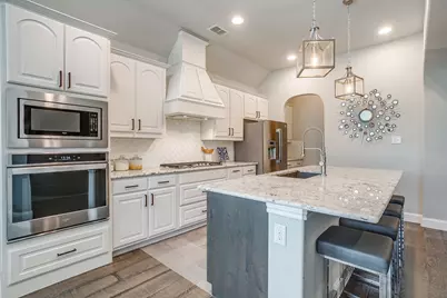 10308 Colina Drive, Fort Worth, TX 76126 - Photo 14
