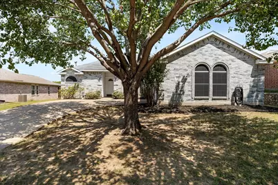 3512 Valley Forge, Sachse, TX 75048 - Photo 2