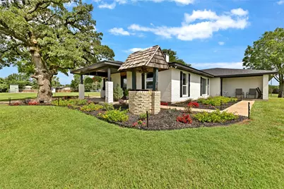 1901 Melissa Lane, Cleburne, TX 76031 - Photo 6
