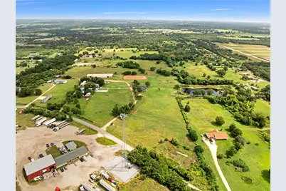 1901 Melissa Lane, Cleburne, TX 76031 - Photo 38