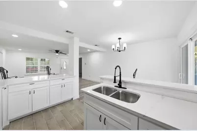 10124 Shayna Drive, Dallas, TX 75217 - Photo 20