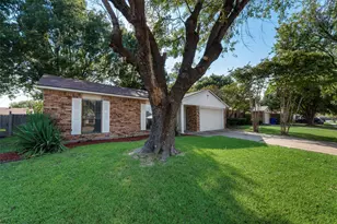 515 Forestwood Dr, Forney, TX 75126 - Photo 2