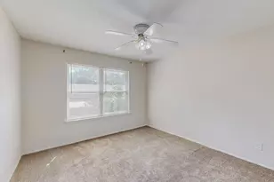 13818 Methuen Green Ln, Dallas, TX 75240 - Photo 10