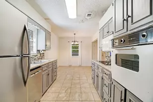 3475 Vagas Dr, Paris, TX 75462 - Photo 12