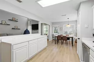 747 Cedar Leaf Cir, Lake Dallas, TX 75065 - Photo 8