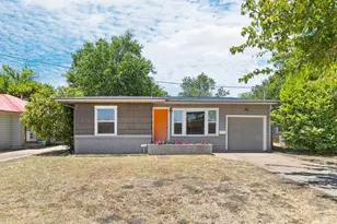 3032 Marys Ln, Fort Worth, TX 76116 - Photo 2