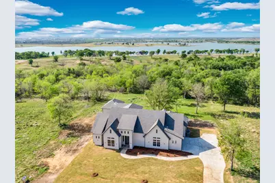 111 Barefoot Bay Boulevard, Corsicana, TX 75109 - Photo 4