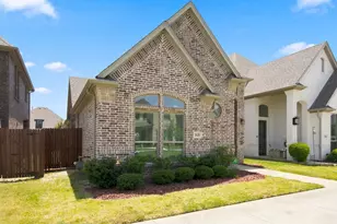 2620 Trinity Trl Wy, Fort Worth, TX 76118 - Photo 2
