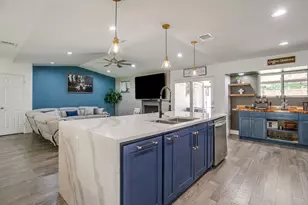 400 Glenn Dr, Hurst, TX 76053 - Photo 14
