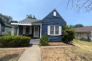 722 Lakey St, Denton, TX 76205 - Photo 1