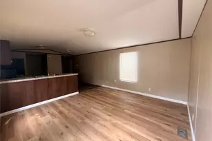 541 Simmons Way, Cedar Hill, TX 75104 - Photo 2