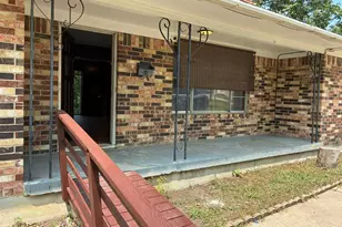 610 S Rike St, Farmersville, TX 75442 - Photo 2
