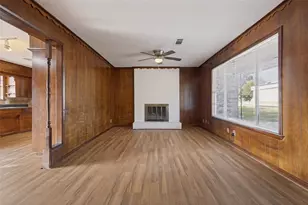 610 S Rike St, Farmersville, TX 75442 - Photo 2