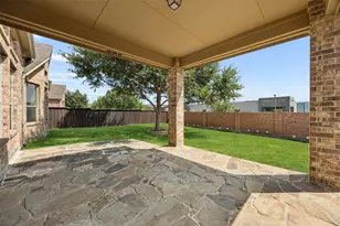 7306 Comal Dr, Irving, TX 75039 - Photo 24