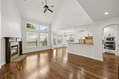 7306 Comal Drive, Irving, TX 75039 - Photo 6