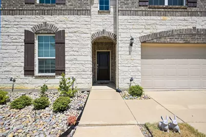 2801 Ryder Lane, Aubrey, TX 76227 - Photo 4