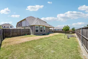 2801 Ryder Ln, Aubrey, TX 76227 - Photo 36