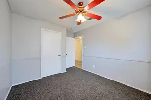 9008 Topperwind Ct, Fort Worth, TX 76134 - Photo 16