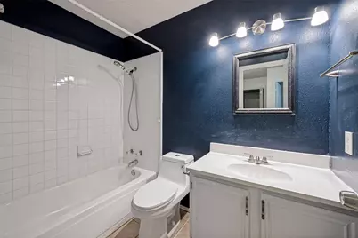 9008 Topperwind Court, Fort Worth, TX 76134 - Photo 20