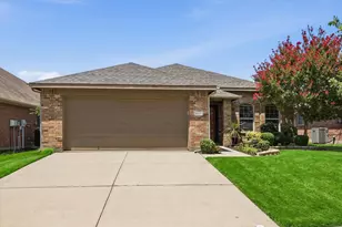 8845 Golden Sunset Trail, Fort Worth, TX 76244 - Photo 2