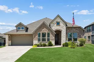 1005 Longbow Ln, Crowley, TX 76036 - Photo 2