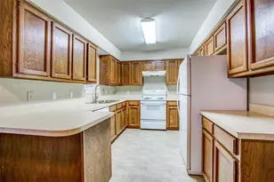 3825 Camelot St, Denton, TX 76209 - Photo 6