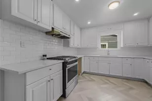 219 W Taylor St, Sherman, TX 75092 - Photo 8